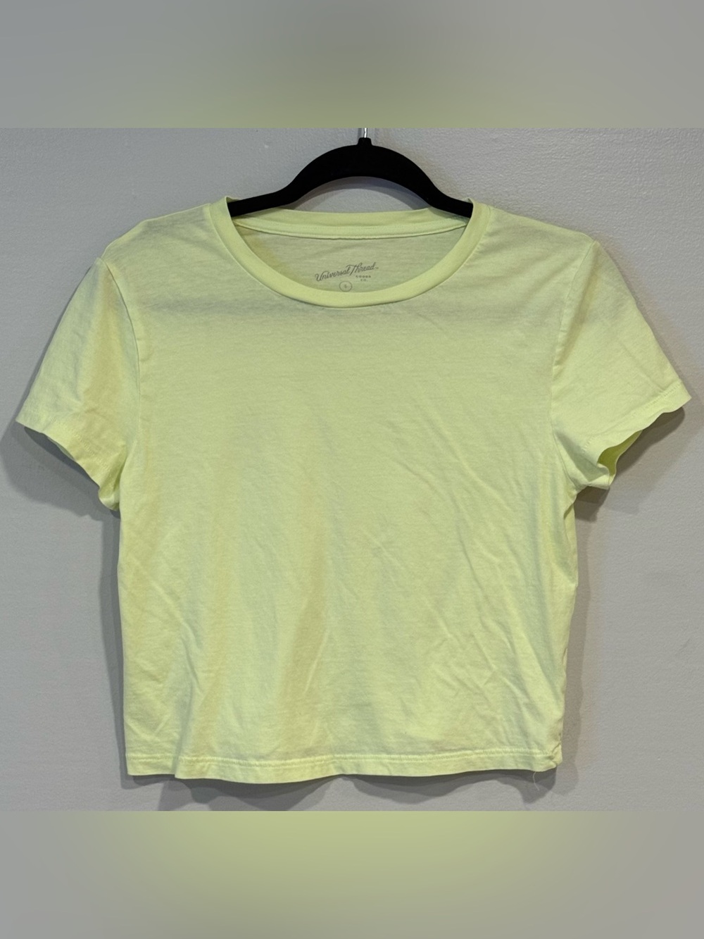 Universal Thread Short Sleeve Boxy Cropped Basic Tee Neon Yellow Women's Small